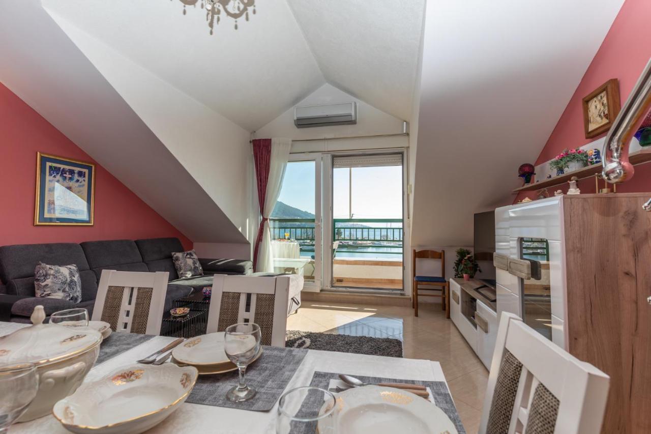 Apartman Monika Omiš Exterior foto